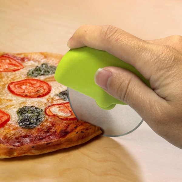 Kitchen Gadgets Pizza Wheel Knife - Image 2